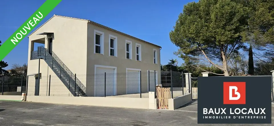 A LOUER LOCAL DE 100 M² IDÉAL POUR ARTISAN ISLE SUR LA SORGUE