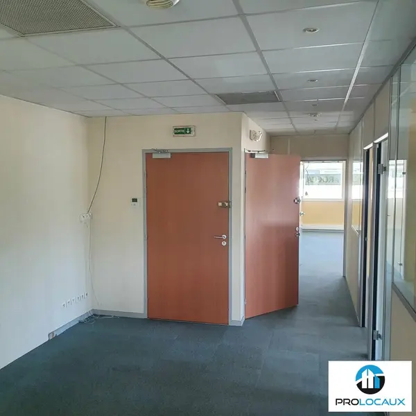 A louer Bureaux 147m² Moirans