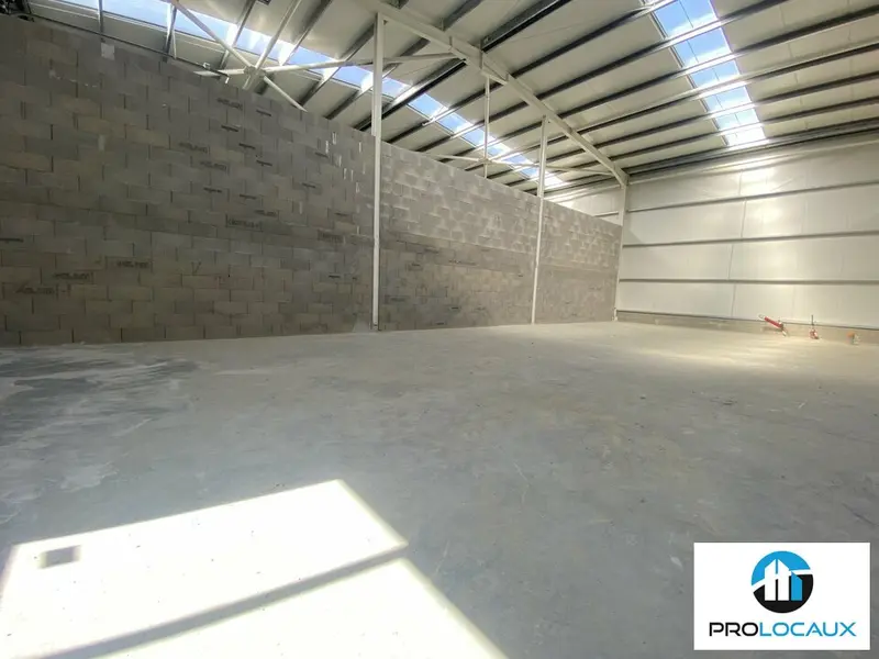 A louer Locaux d'activité 133m² Pavilly