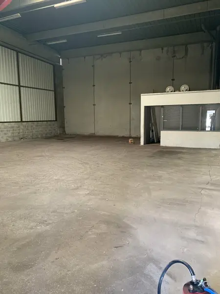 Entrepôt / Activité à louer - Bruges (33520) - 231 m² - 1 350 €/mois