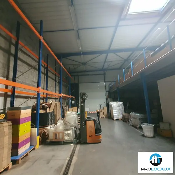 A louer Locaux d'activité 379m² Échirolles