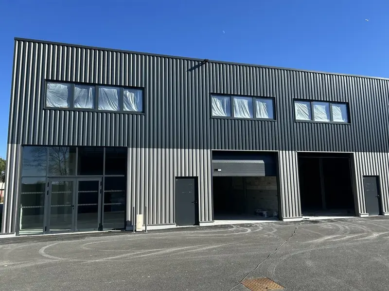 A louer Locaux d'activité 6474m² Ambarès-et-Lagrave