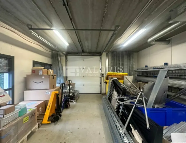 A louer Locaux d'activité 6065m² Saint-Priest