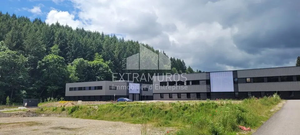 A vendre Bureaux 300m² Tarare