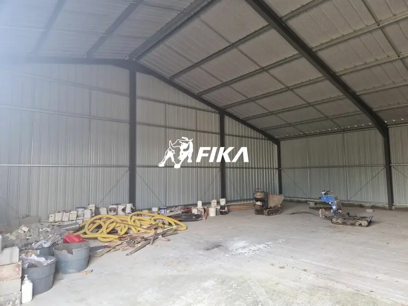 A VENDRE LOCAL D'ACTIVITÉ 190 m² - (31450) DEYME