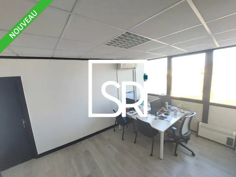 A vendre Bureaux 2860m² Cournon-d'Auvergne