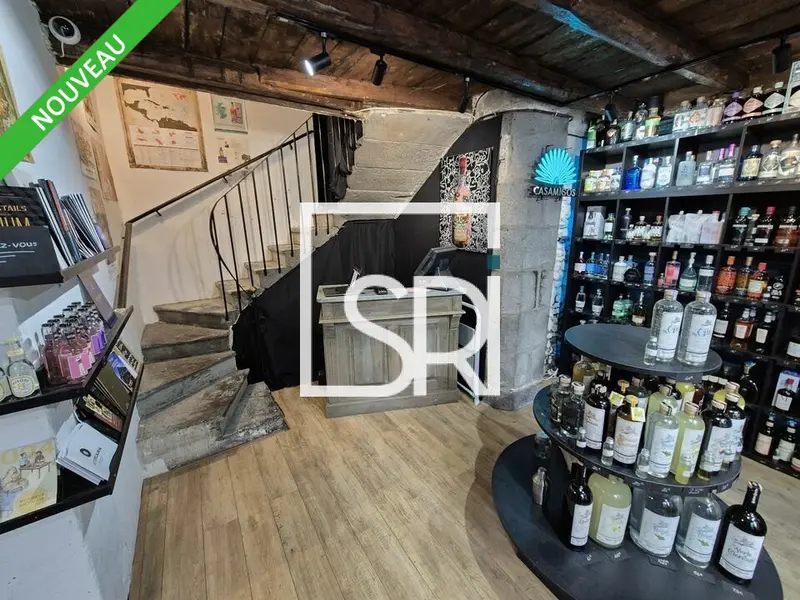 A louer Local commercial  70m² Clermont-Ferrand