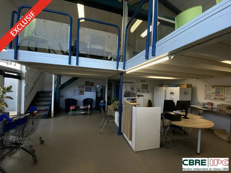 LOCATION - REF : 7675MP