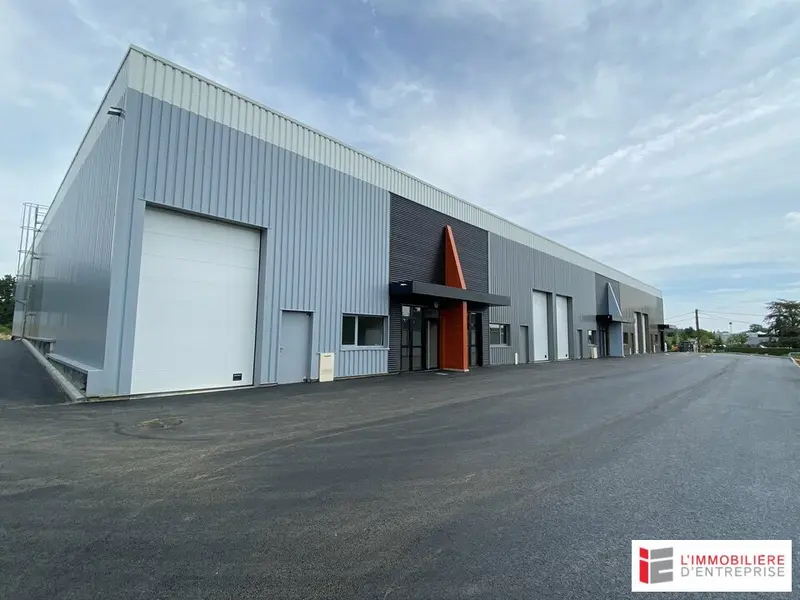 VENTE  LOCAL D'ACTIVITÉ  295 m²  LA MÉZIÈRE