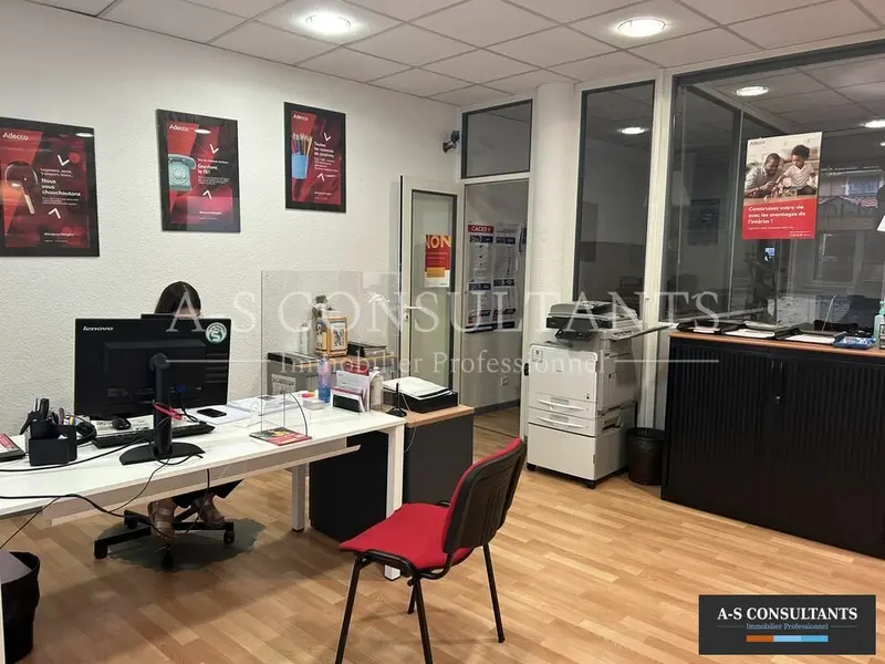 A louer Bureaux 47.52m² Voiron