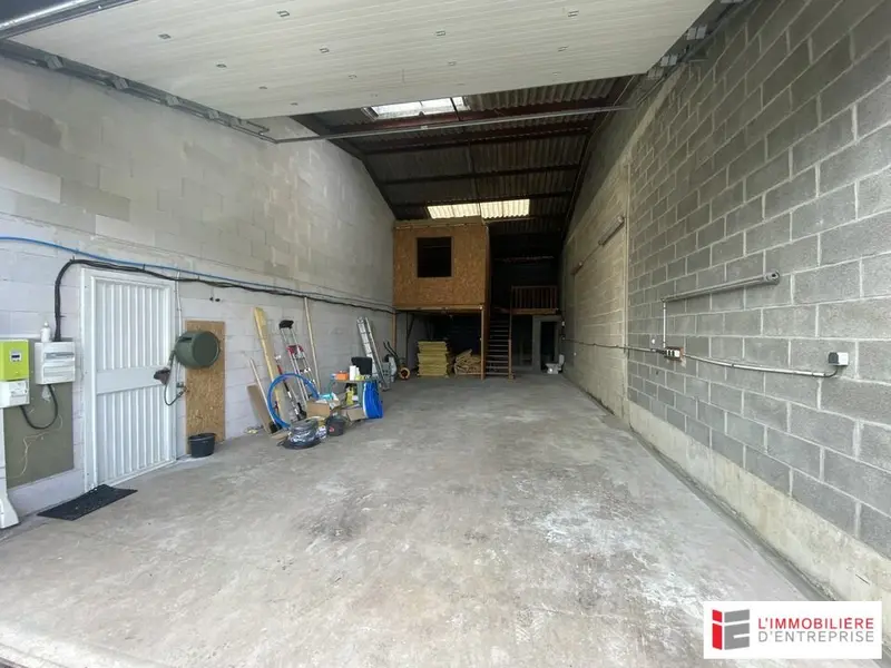 LOCATION  LOCAL D'ACTIVITÉ  115 M²  RENNES