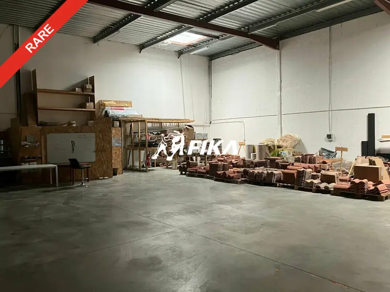 A VENDRE LOCAL D'ACTIVITÉ 534 m² - (31100) TOULOUSE