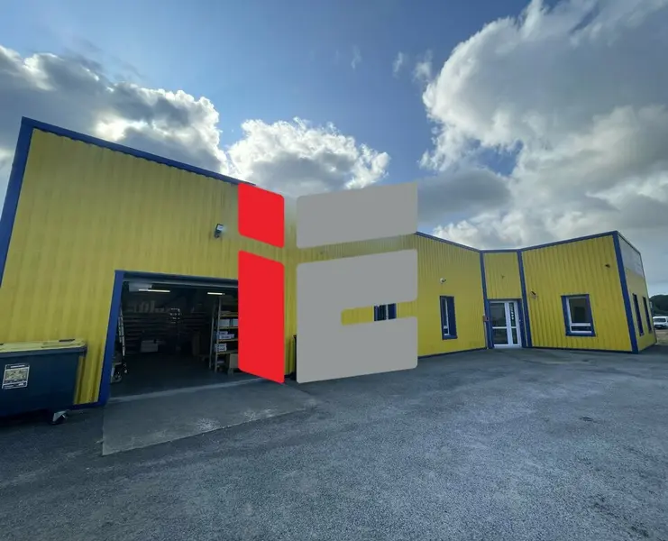 LOCAL D'ACTIVITE / A VENDRE / LANGUIDIC