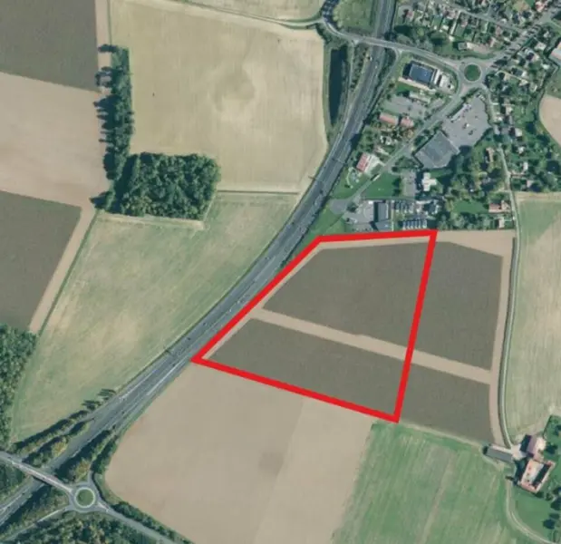 A vendre Terrain 3309m² Les Chapelles-Bourbon