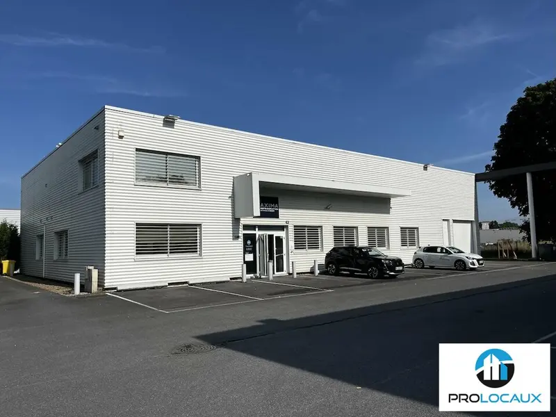 A louer Bureaux 741m² Compiègne