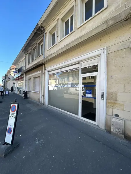 LOCAL COMMERCIAL YVETOT - 45 m2