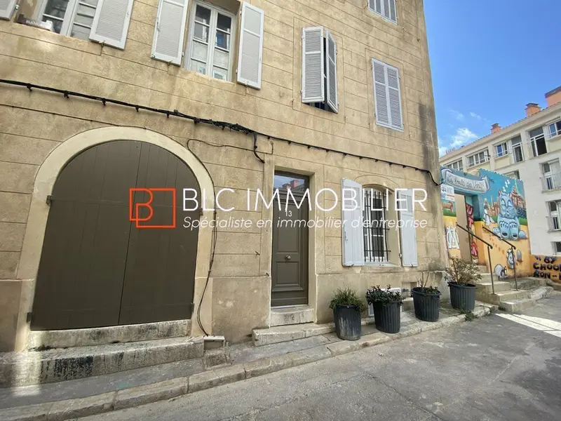 A louer Local commercial  40m² Marseille 02