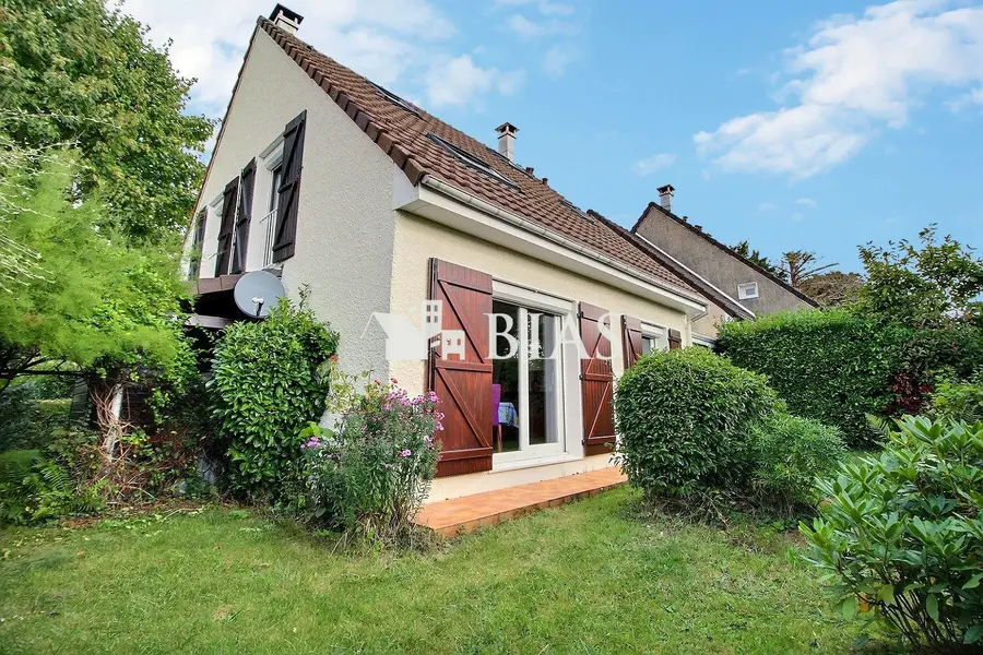 MAISON FAMILIALE 4 CHAMBRES
