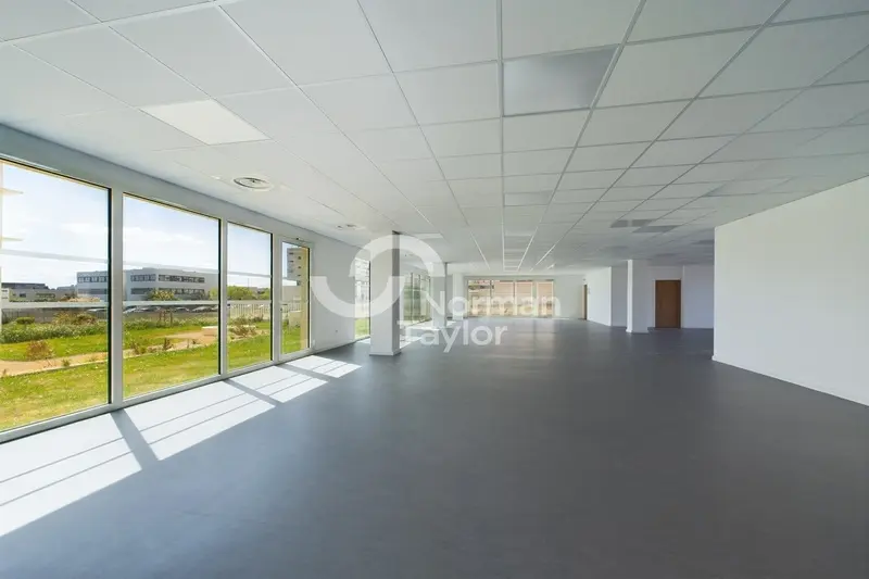 A louer, immeuble de bureaux idéalement situé sur la ZAC Eureka 