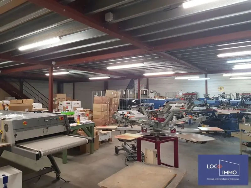 A vendre Locaux d'activité 640m² La Teste-de-Buch