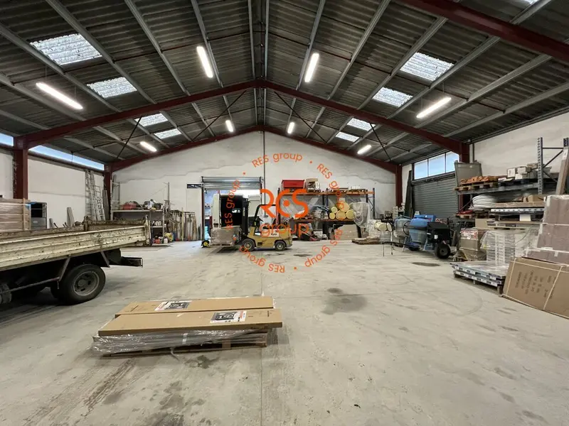 RARE SUR LE MARCHE - A VENDRE LOCAL INDEPENDANT 