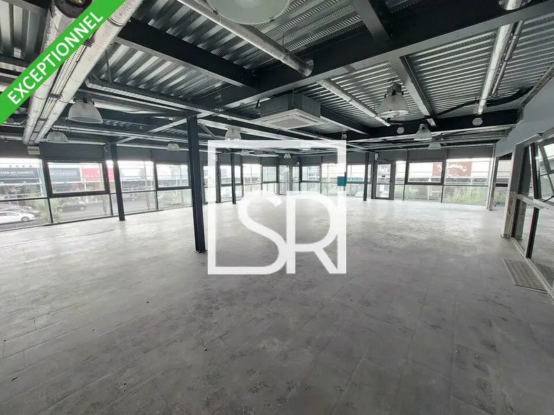 LOCATION PLATEAUX DE BUREAUX DE 358 m2 - 63170 AUBIERE 