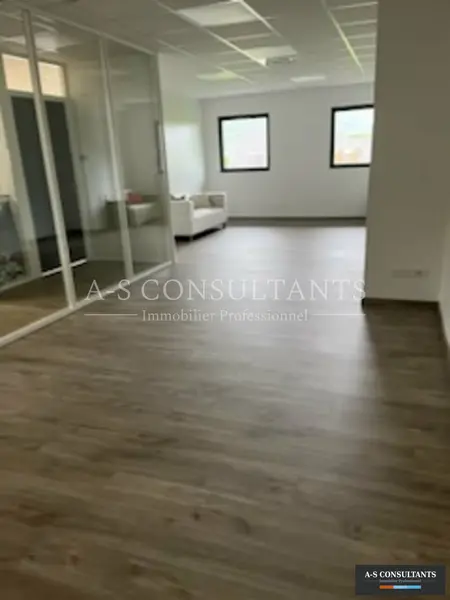 A louer Locaux d'activité 37m² Challes-les-Eaux