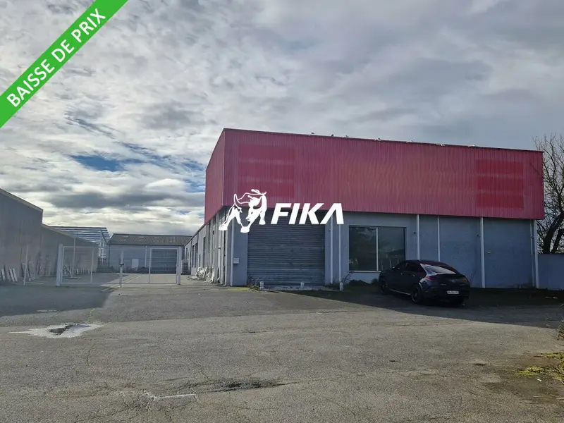 VEND LOCAL D'ACTIVITÉ 1 800 m² - 31830
