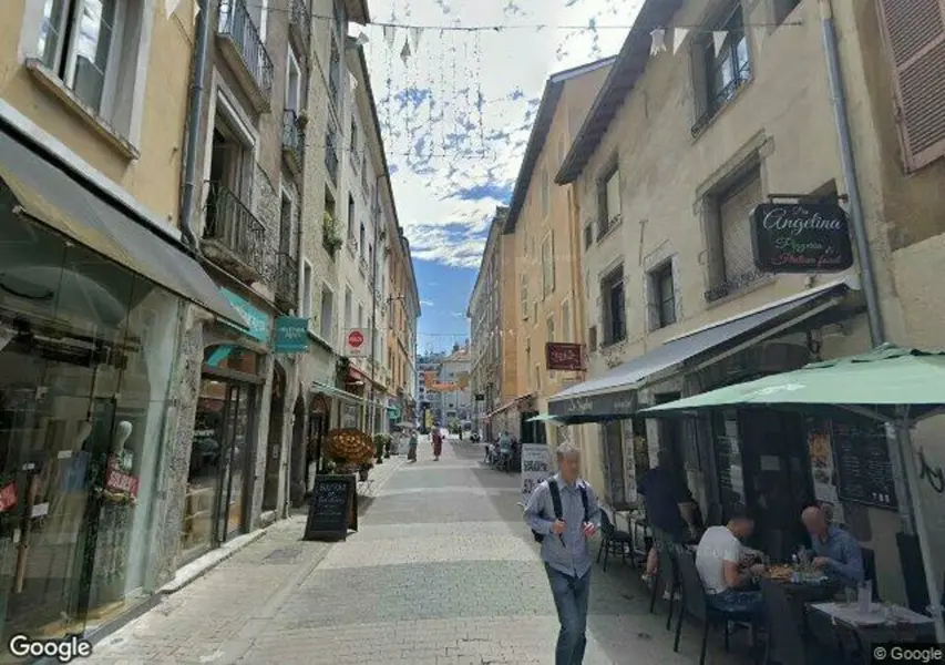 A louer Local commercial  95m² Grenoble