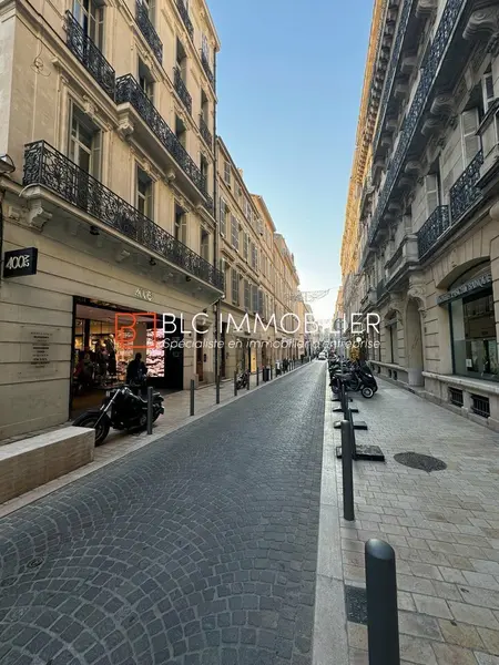 BUREAUX 170 m2 A LOUER 13006 MARSEILLE
