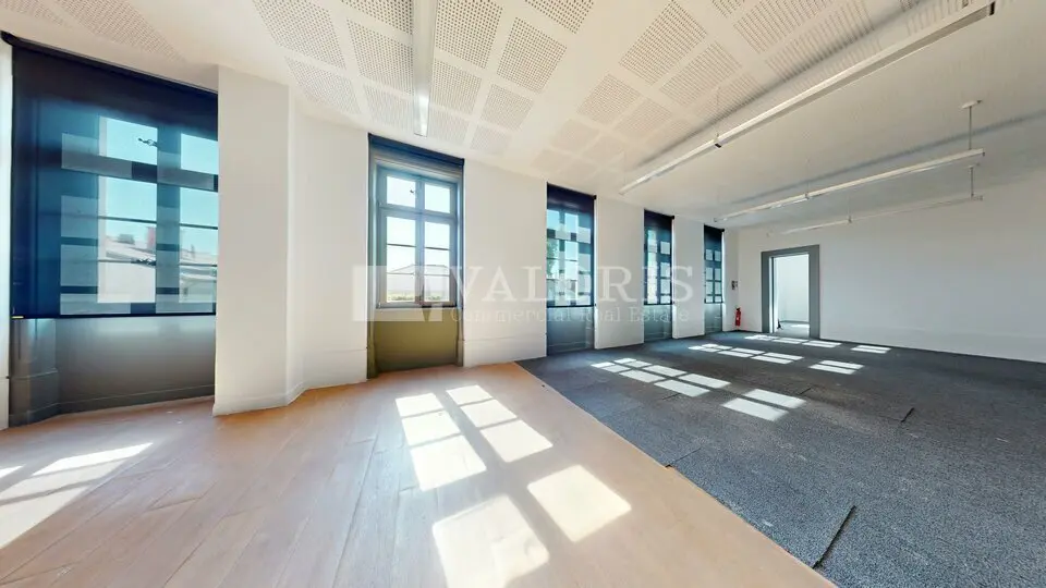 A louer Bureaux 611m² Lyon 02