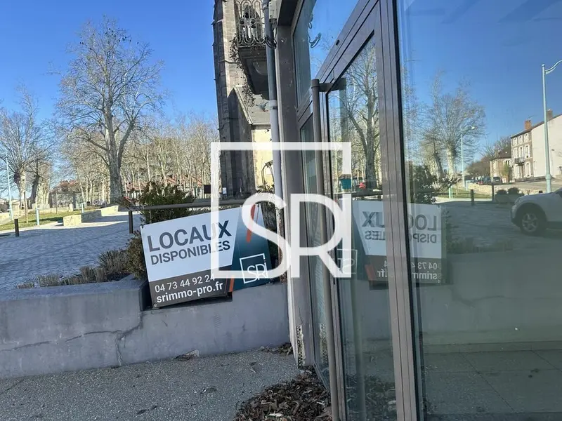 LOCATION LOCAL COMMERCIAL  - 153 M² - 63310 RANDAN 