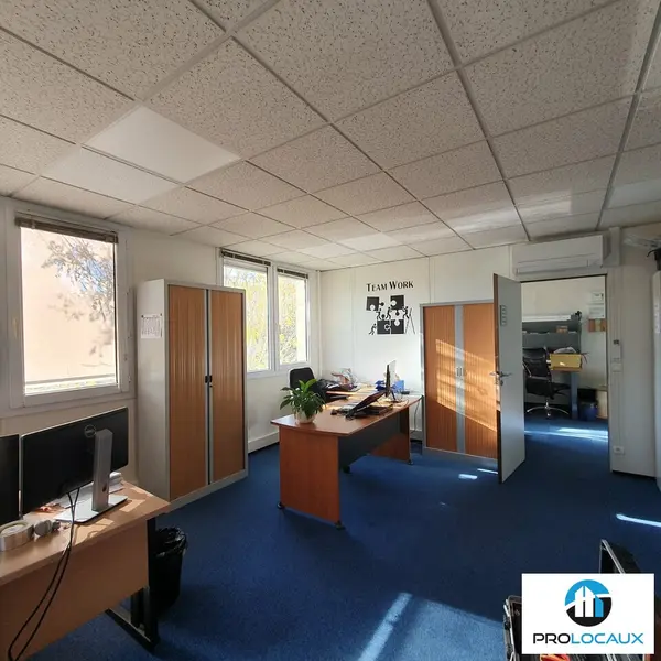 A louer Bureaux 80m² Moirans