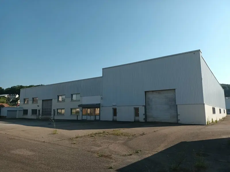 A louer Locaux d'activité 2838m² Gruchet-le-Valasse