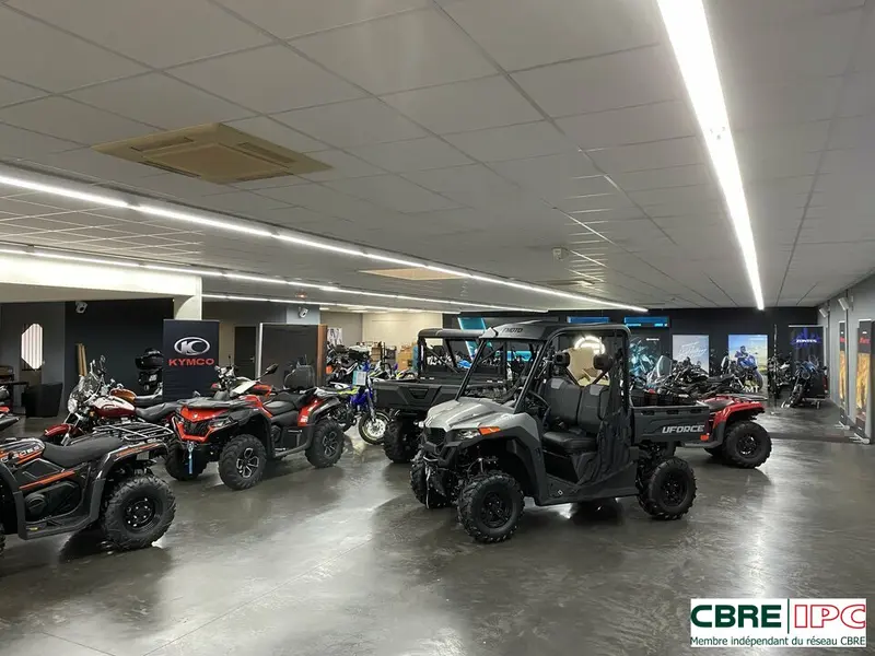 LOCATION - REF : 7717YA