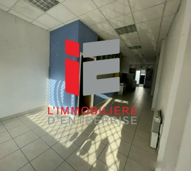 A vendre Local commercial  157m² Lorient