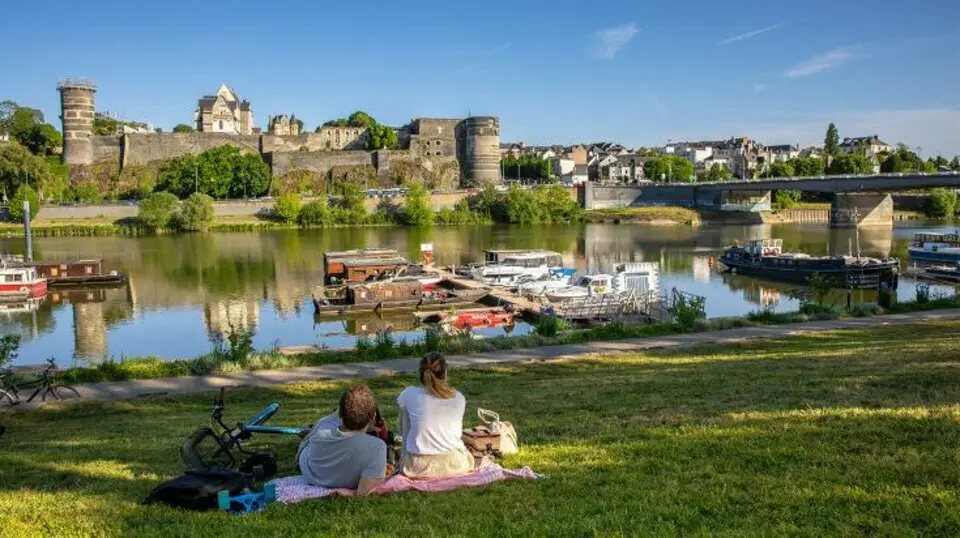 Fonds de commerce à vendre - Restauration - Angers (49100) - 180 000 €