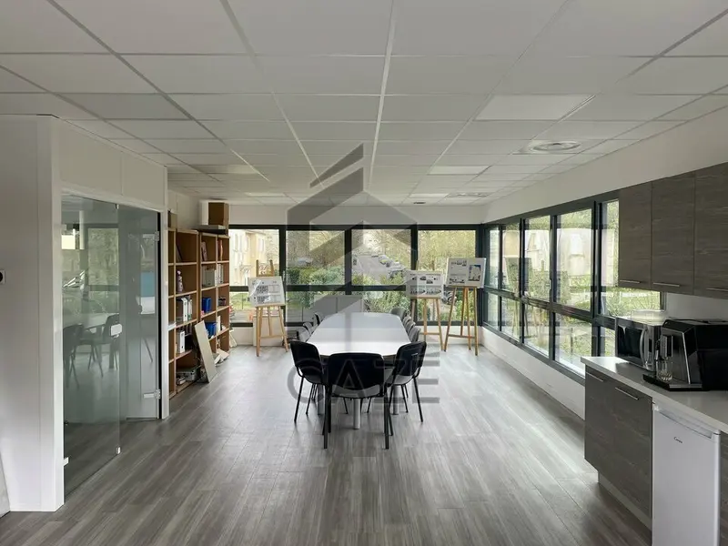 BUREAUX A LOUER BRUGES