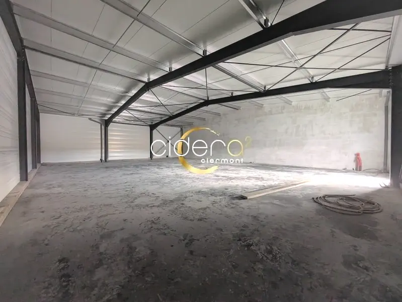 A louer Locaux d'activité 296m² Lapalisse