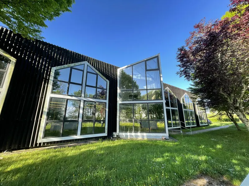 A louer Locaux d'activité 844m² Ambès