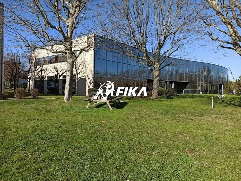 A LOUER BUREAU 888 m² - (31500) TOULOUSE EST