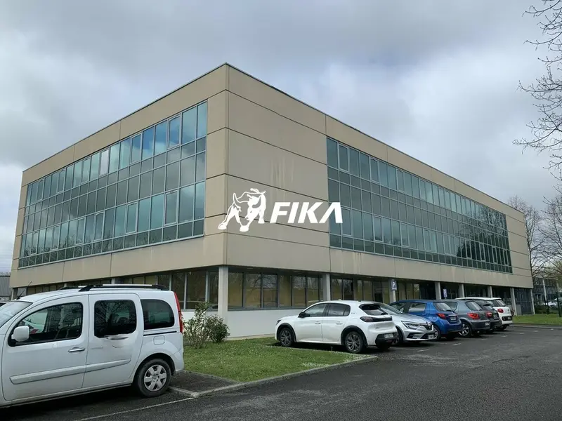A LOUER IMMEUBLE DE BUREAUX 2000m² - ( 31520) RAMONVILLE 