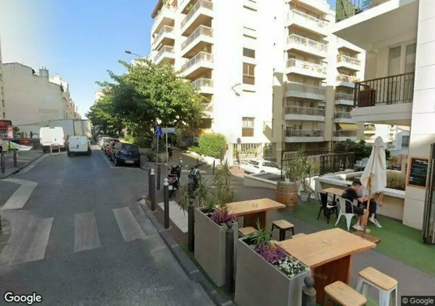 A louer Local commercial  321.46m² Marseille 07