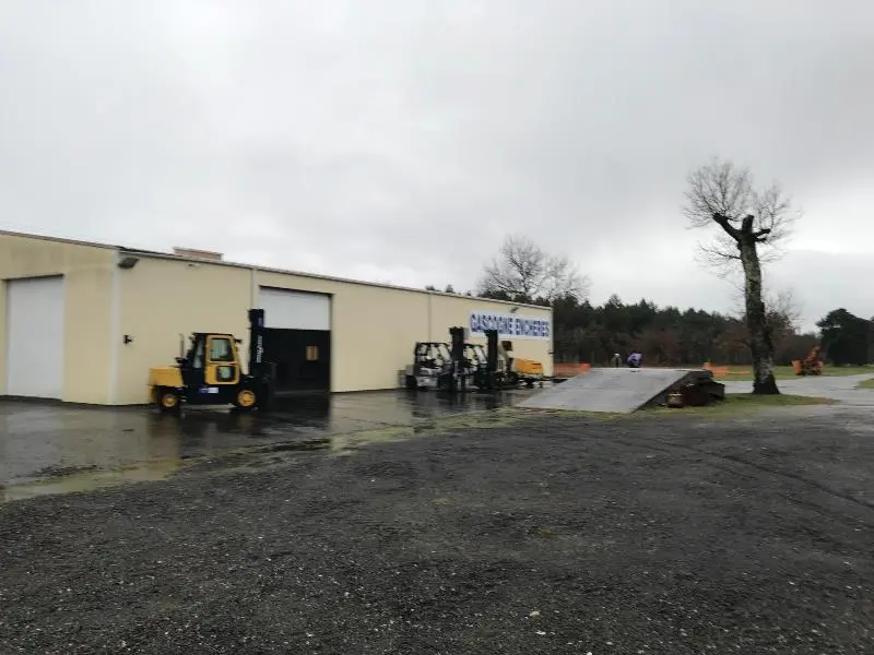 A vendre Locaux d'activité 685m² Escource