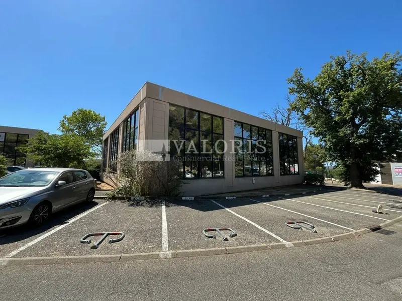 A louer Bureaux 179m² Vitrolles