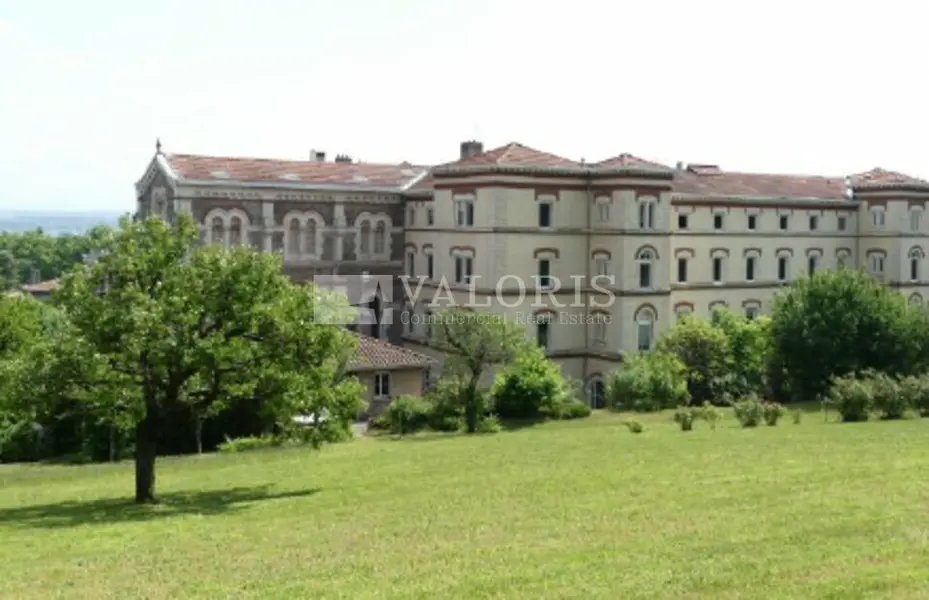 A louer Bureaux 499m² Sainte-Foy-lès-Lyon