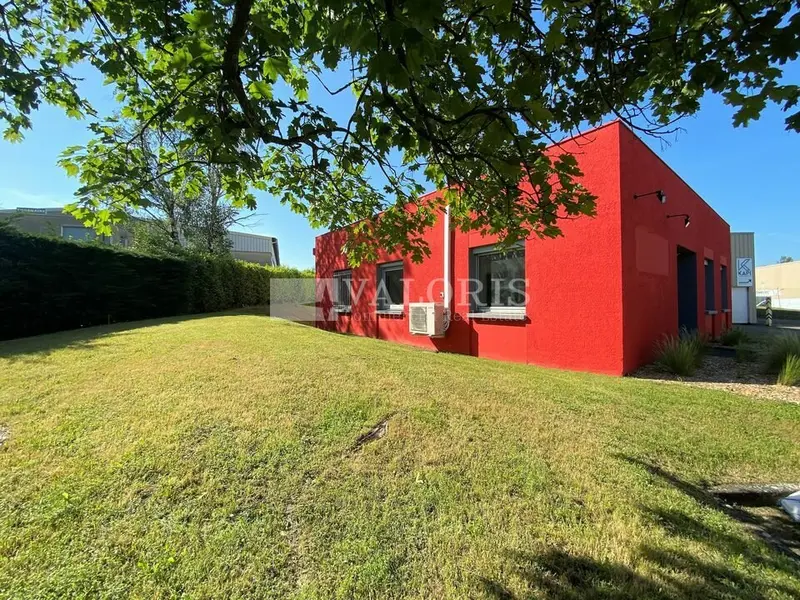 A louer Bureaux 250m² Rillieux-la-Pape