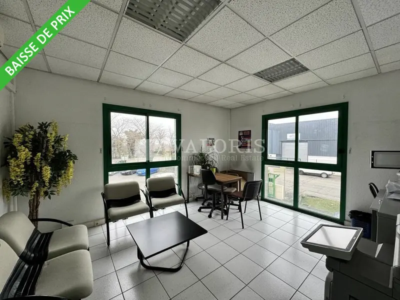 A louer Bureaux 110m² Saint-Bonnet-de-Mure