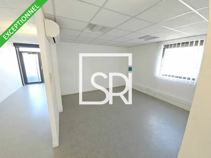 A vendre Bureaux 111.48m² Cournon-d'Auvergne