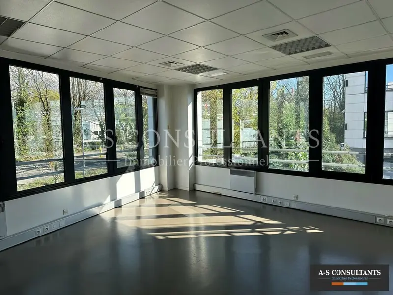 A louer Bureaux 86m² Meylan